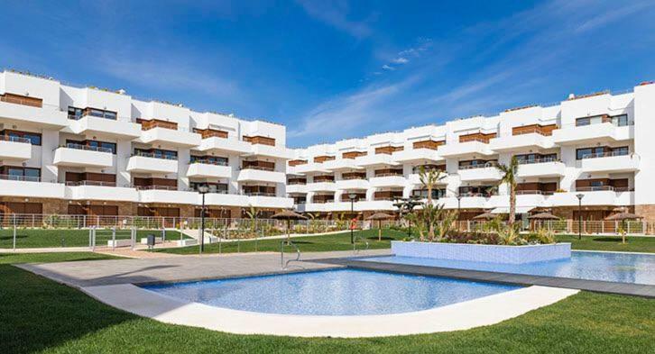 Oriuelha Costa Terrazas De Campoamor Dehesa de Campoamor  Exterior foto